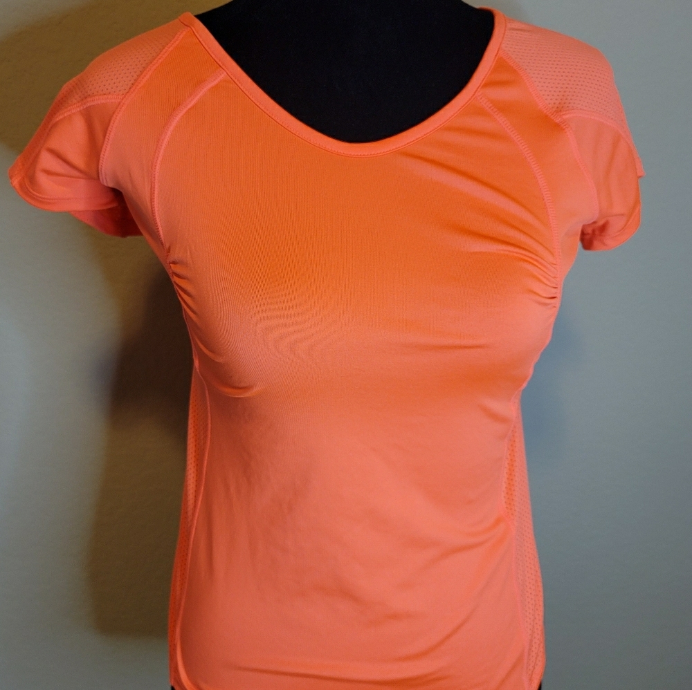 Gianni Bini Activewear Shirt